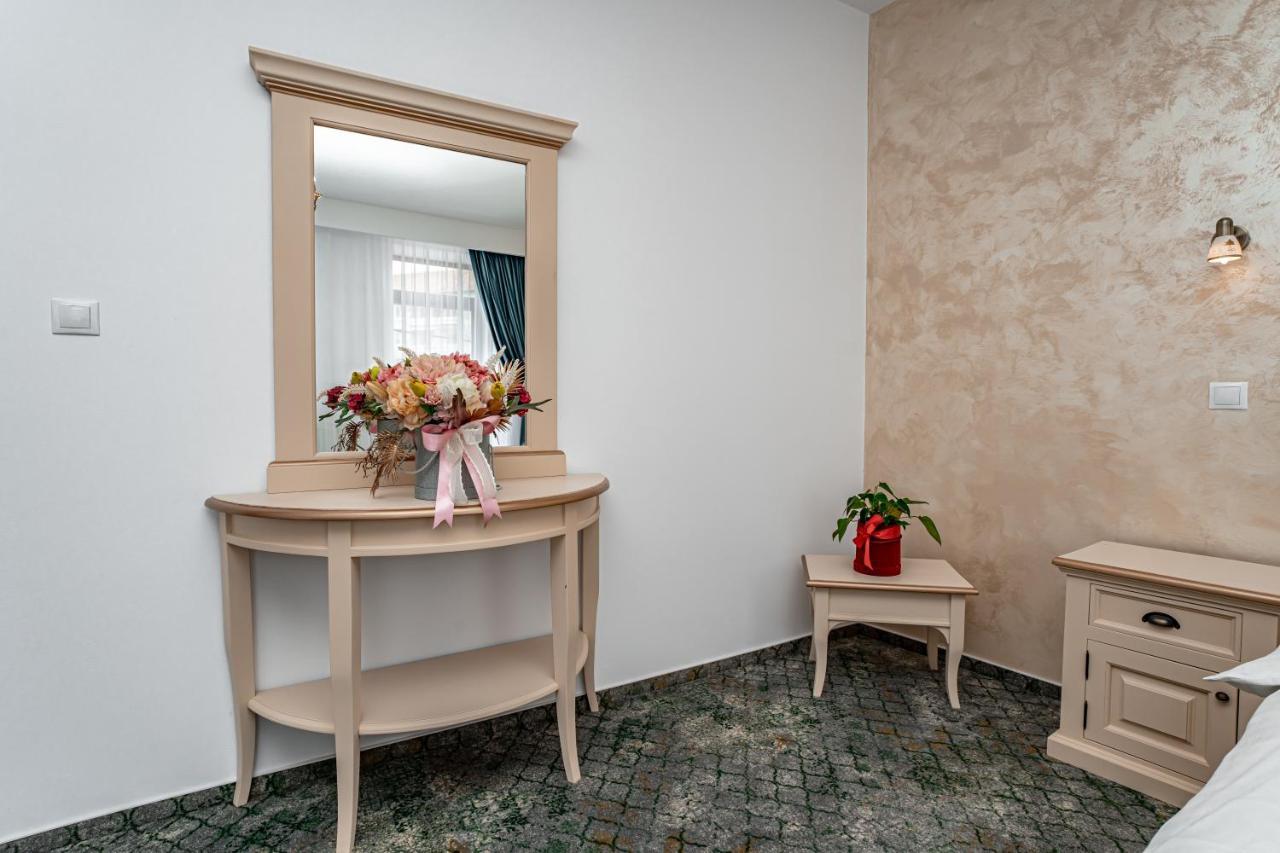 Hotel Rin Сібіу Екстер'єр фото