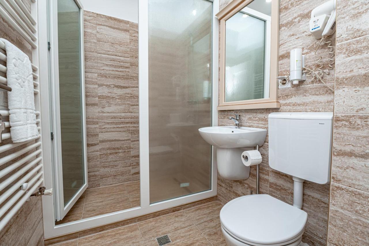 Hotel Rin Сібіу Екстер'єр фото